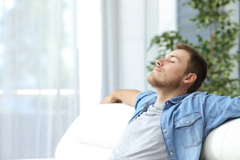 Santé : faut-il choisir un logement certifié pour respirer un air sain ?